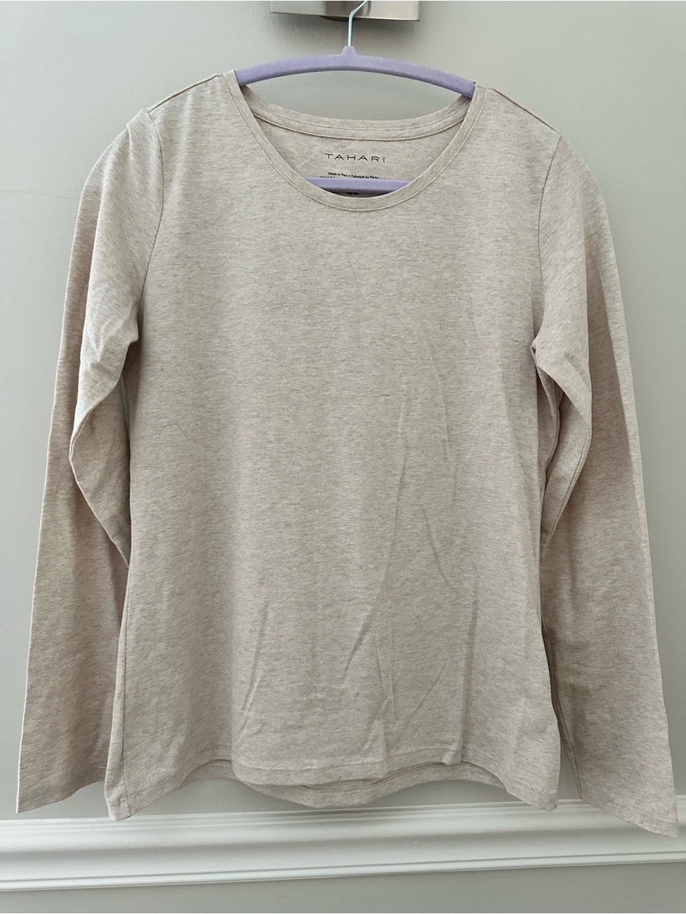 Tahari Beige Crew Neck Long Sleeve Top Medium